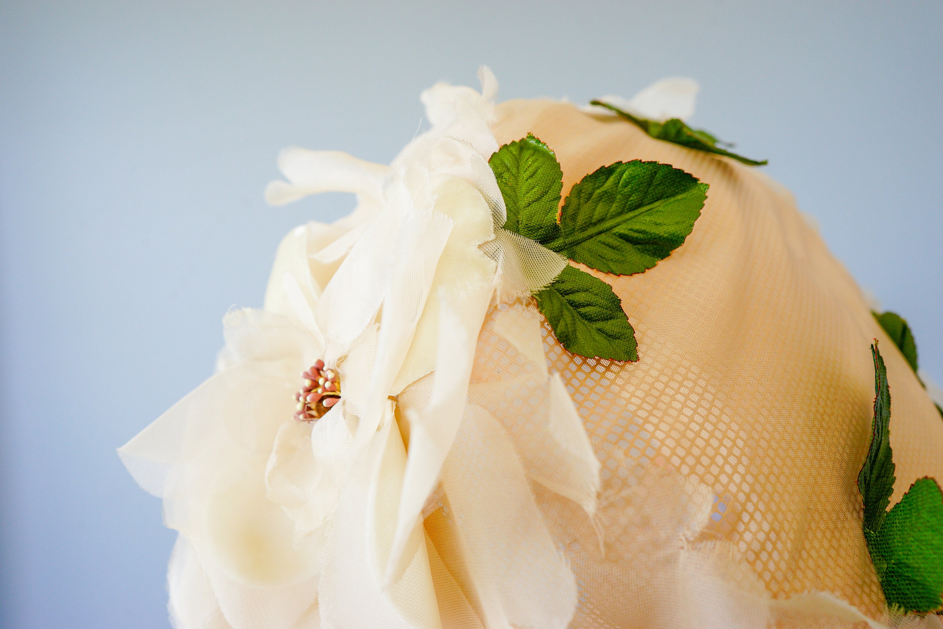 1950s‎ Flower Petal Bucket Hat Vintage Black Straw Bucket Hat with Pink Flowers & Velvet  main image 2