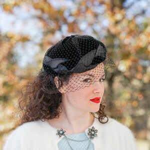 Jackie O Veil - Etsy display picture 2