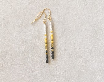 Seed Beed Earrings / Boho Hippie earrings / Minimalist earrings / Black Gold yellow White Beaded earrings / team colors earrings