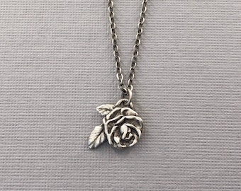 Rose Necklace | June birth month flower | flower language necklace | rose jewelry | june necklace
