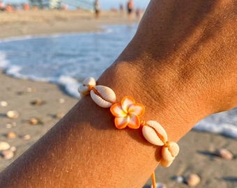Handgemachte Kauri Muschel Fußkette, Strand Boho Ankle Armband, Plumeria Blume Fußkette, verstellbar Küsten Schmuck, Sommer Geschenk für Frauen, Muschel