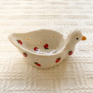 Custom duck ring holder,dove ring dish,Handcrafted Duck Figurines,Peace Dove Desk Decorat,ceramic dove Jewelry dish,engagement gift image 5