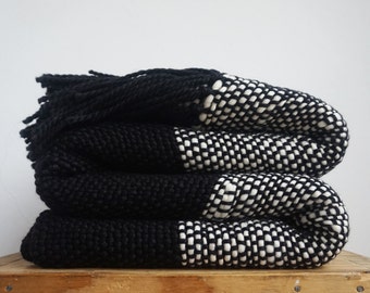 Black and white Chunky Throw Blanket Couch Cover