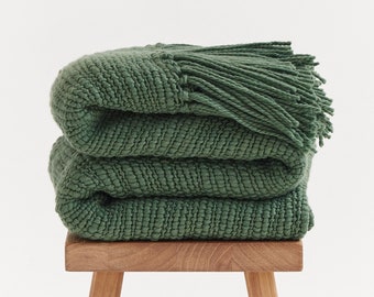 Olive Green Chunky Woven Blanket - Sustainable Style