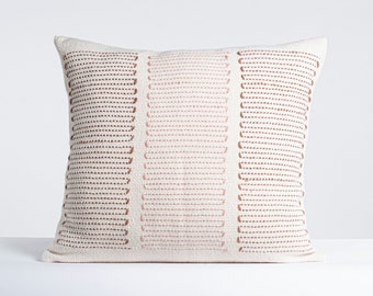 Home decorative cream and dusty rose wool cushion handmade in Merino wool Iris by Texturable Decor