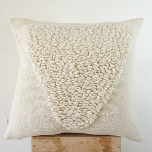 Giant Fluffy pillow cover, Scandinavian knit loops cushion case, Geometric style Chunky white knit throw pillow