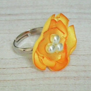 Gold colored satin flower ring with faux pearls - ladies size 6.5+ adjustable yellow floral jewelry