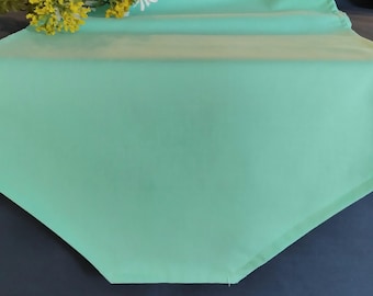 Camino de mesa color verde menta liso, decoración para el comedor