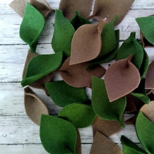 Acorn and fern green felt leaves for petal toss, brown flower girl leaves, autumn wedding, Thanksgiving table, 100% merino wool felt