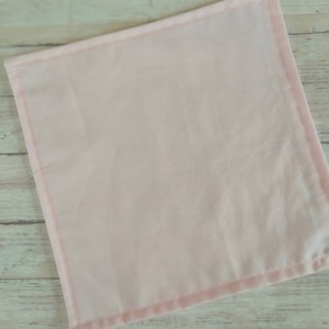 Soft pink cloth napkin, reusable fabric dinner serviettes, made to order