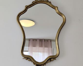 Miroir italien vintage doré, style Louis XV rococo, ornementation murale baroque