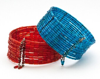 Set 2 Vintage Boho Beaded Cuff Bracelets, Red & Blue Adjustable Seed Beaded Cuff Bracelets, Multi Strand Bangle Bracelets, Retro Fashion