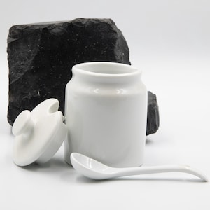 Lidded White Porcelain Sugar Bowl with Spoon: Kitchen Tableware Decor
