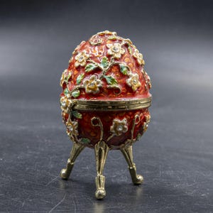 Egg Vintage Trinket Box, Faberge Style Egg, Red & Gold Enamel Decorated Egg Small Box, Collectible Eggs, Egg Art, Collectible Box image 7