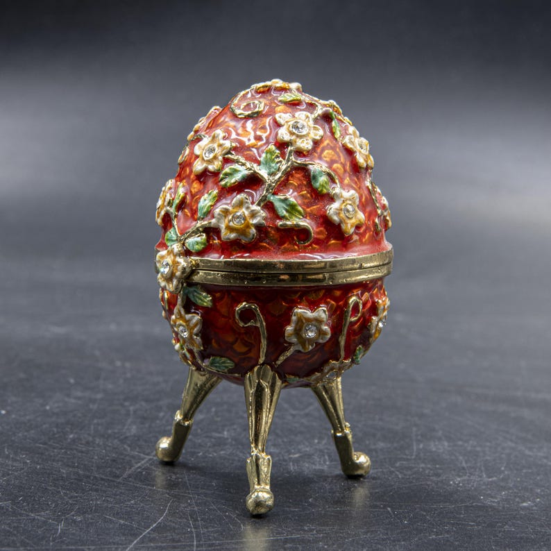 Egg Vintage Trinket Box, Faberge Style Egg, Red & Gold Enamel Decorated Egg Small Box, Collectible Eggs, Egg Art, Collectible Box image 7