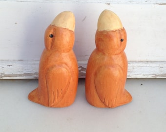 Wooden Birds, 2 Hand Carved Stylized Toucan Birds, Natural Wood Carving, Home Decor, Rustic Cottage Decor Animal Sculpture, Gift for Him/Her