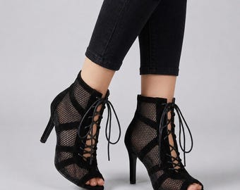 Escarpins gothiques à bout ouvert et à lacets | Sandales à bride cheville et découpes en filet | Chaussures de soirée pour tenues de soirée | Cadeau pour elle