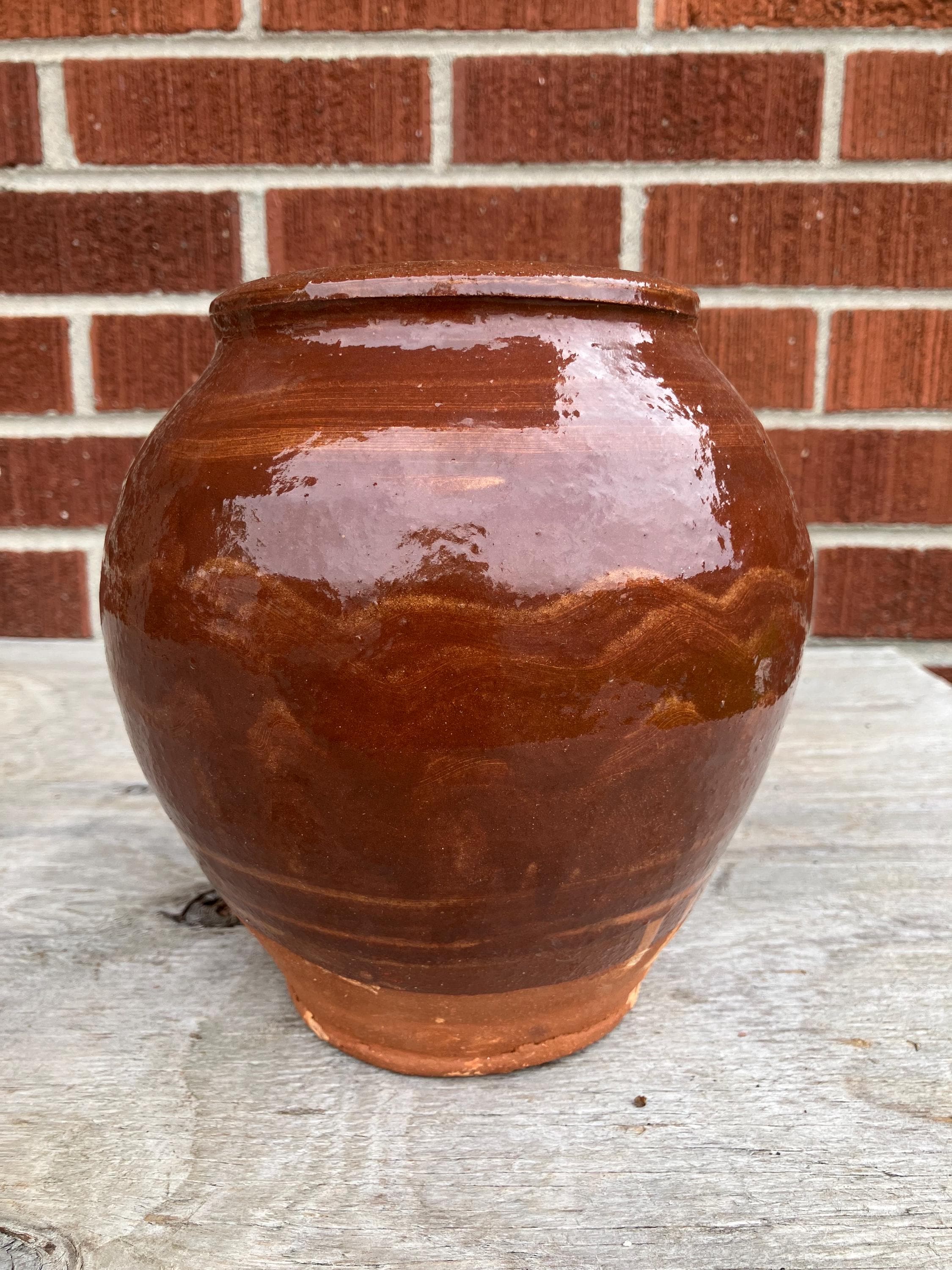 Handgemachte WV-Keramik Steckvase, rote Tonvase in Schokoladenform mit bernsteinfarbener Glasur