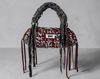 The FRAY oxblood | Handmade crochet bag | Crochet handbag | Handmade shoulder bag