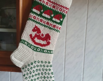 BEREIT 46 weiße Weihnachtsstrümpfe 24"- 26" personalisierte handgestrickte Pferdeornamente aus Wolle