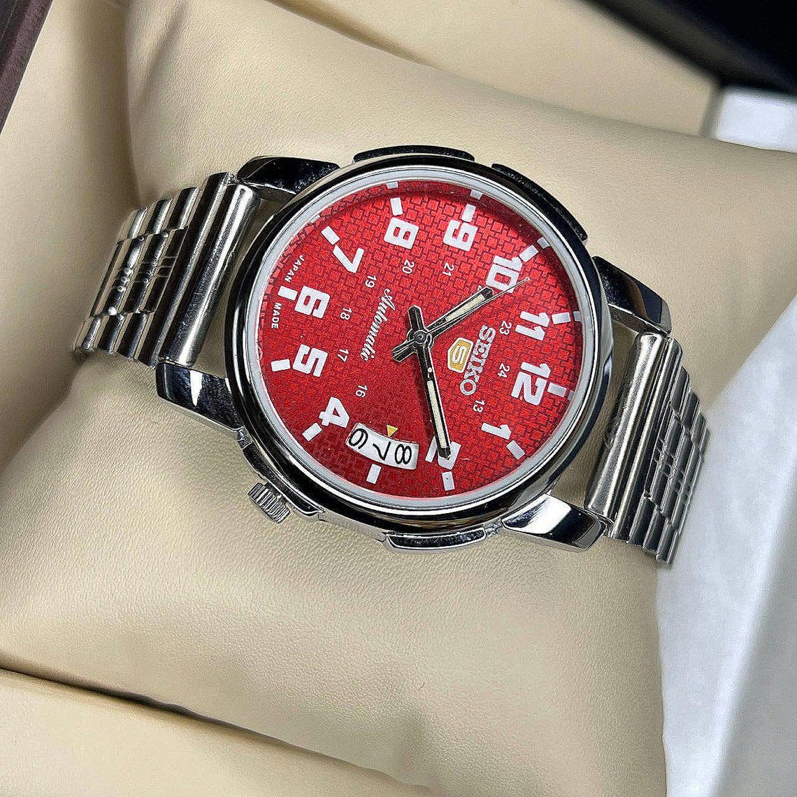 Seiko 5, foto 4 di 5