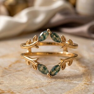 Moss Agate Ring Enhancer Gold Leaf Wedding Band Marquise Green Agate Ring Guard Nature Inspired Bridal Jacket Stackable Chevron Curved Band