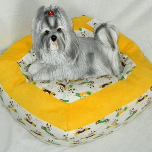 Small Machine Washable Pet Bed - Driving Puppies with Yellow Accent
