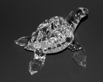 Memorial Glass Sea Turtle, Cremation Ashes, Pet, Contact Us at www.kevinfultonglass.com For Other