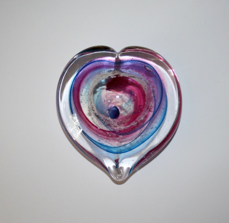 Memorial Glass Heart Paperweight, Cremation Ashes, Pet, Contact Us at www.kevinfultonglass.com For Other image 1