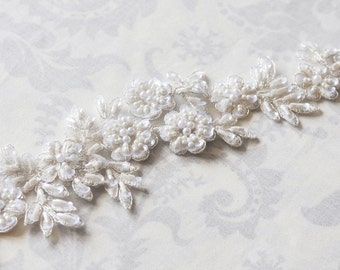 Lace Bridal Sash, floral lace wedding sash, ivory sash, white, bridal belt, double faced satin sash with lace - 101S