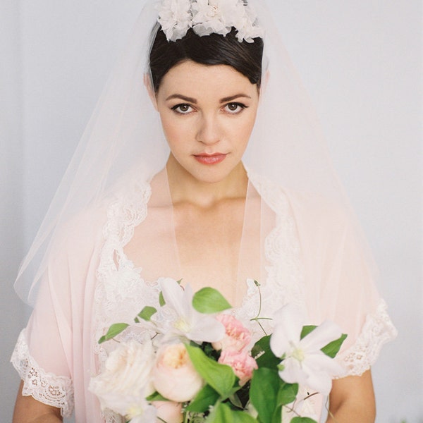 Shoulder Length Circle Veil, Short Double Layer Blusher Veil, 1950's Style Veil #711V