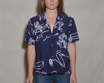 Y2k large horse short sleeve button down blouse womens bollard work shirt navy blue white line drawing equestrian Roper art print farm rodeo