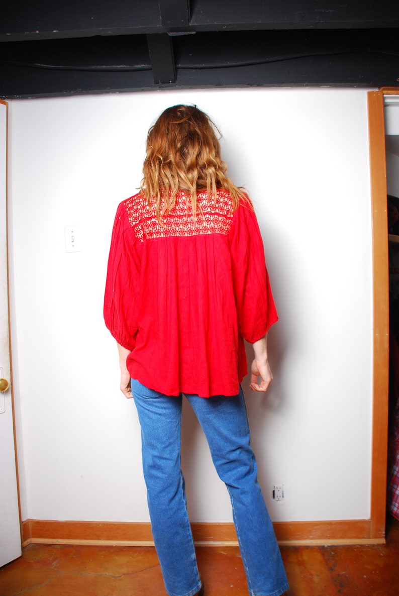 70s medium boho hippie blouse red netted embroidered puff sleeve loose fit pleated floral spring summer linen hippy festival shirt rose image 3