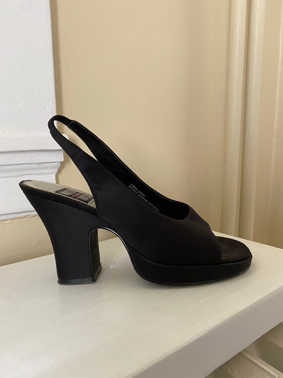 90s Sz 8 Mootises Tootsies Chunky Heel 
