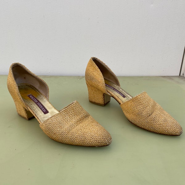 80s does 40s 7.5 pointed toe pumps low heel Walter Steiger basket weave yellow summer spring dress shoes open slip ons designer wedding hip