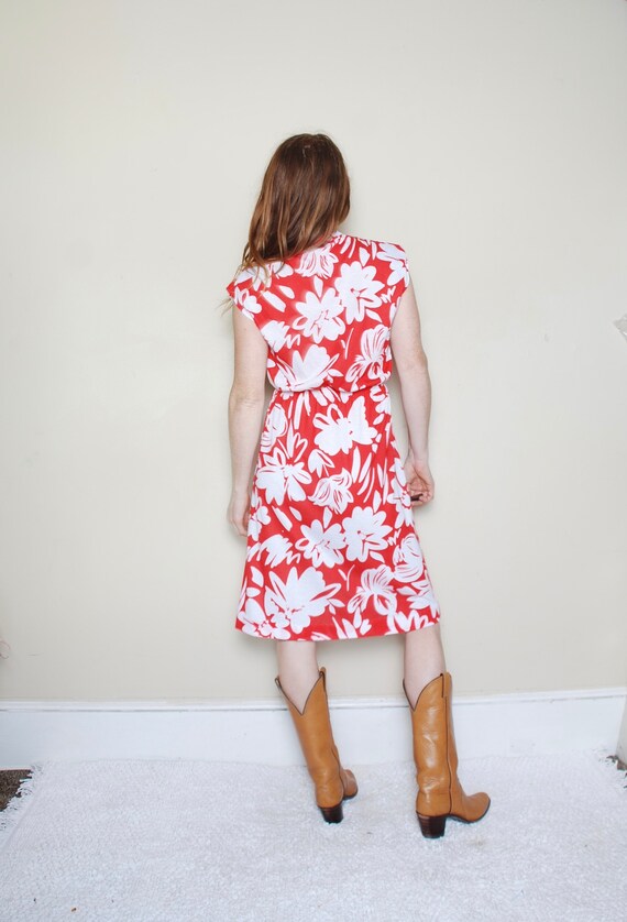 80s medium red floral dress Sears Hawaiian vacati… - image 3