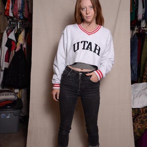 Y2k Champion medium cropped raw edge sweatshirt Utah v neck ringer sporty collage university unisex womens mens 2000s red black heater gray