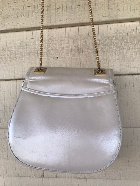 80s pearly white chain strap pocketbook purse wom… - image 9