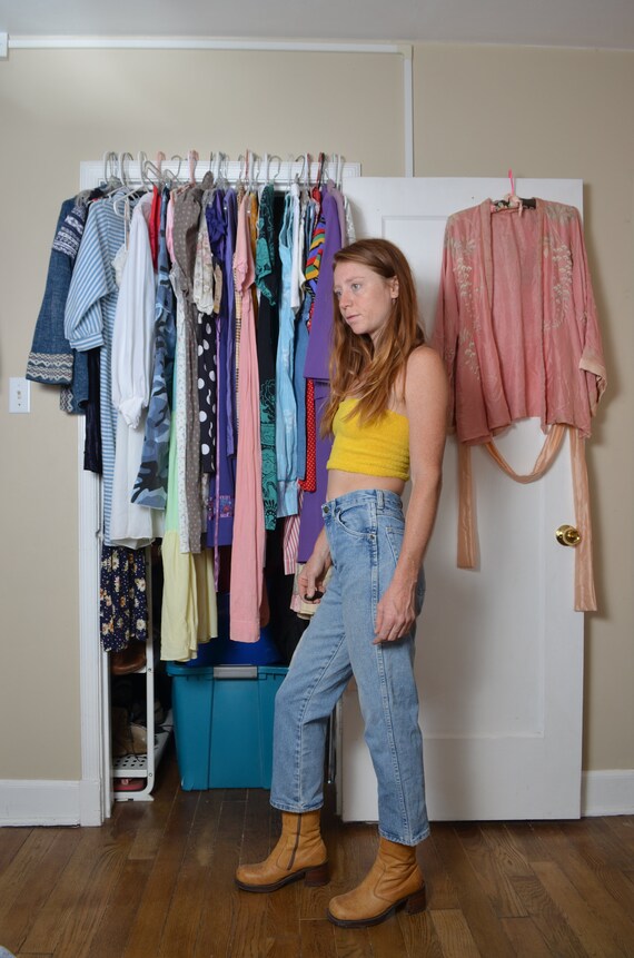 90s Wrangler jeans 26 in. waist light wash style … - image 5