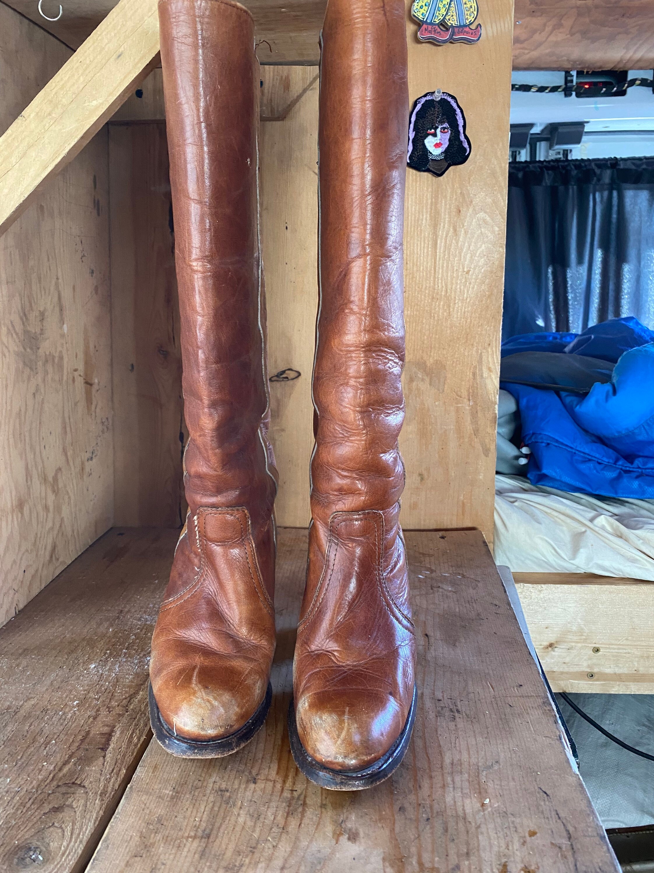 Frye boots 197s sale