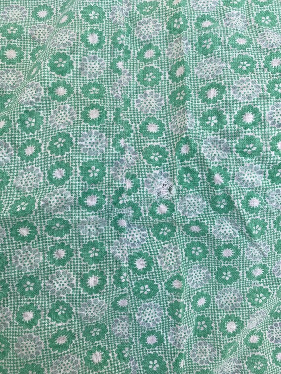 1950s medium green smock dress flower print allov… - image 8