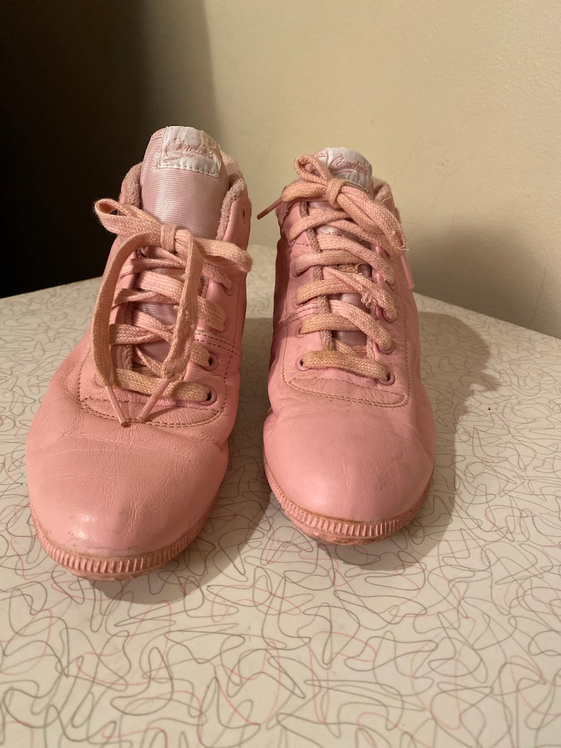 80s 7.5 Candies pink high top aerobic athletic shoes sporty Etsy