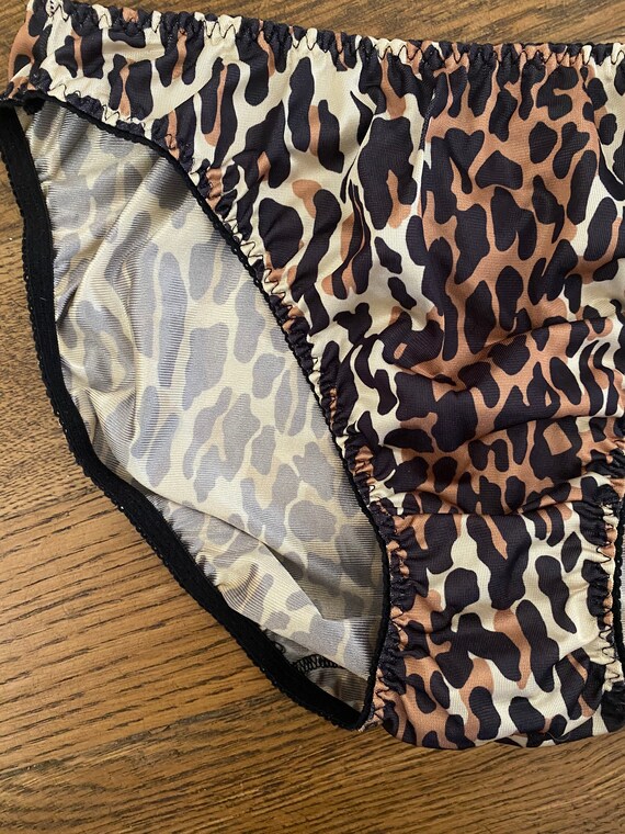 Vintage small chetah leopard panties bikini high … - image 3