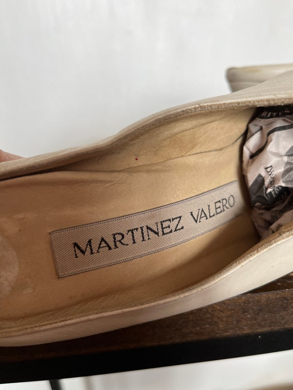 Vintage 8 womens Martinez Valero white high heel … - image 5