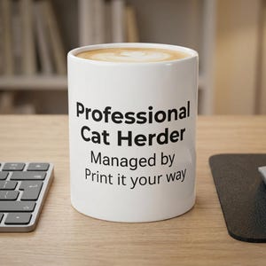 Mok met professionele kattenhoeder-print | Grappig cadeau voor projectmanager | Koffiemok met kantoorhumor | Gepersonaliseerd werkcadeau