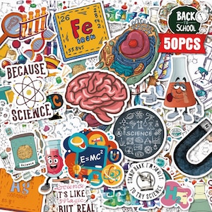 Peut inclure: Un ensemble de 50 autocollants sur le thème de la science avec des illustrations d'un cerveau humain, d'une cellule, d'un élément du tableau périodique pour le fer, d'un aimant, d'un microscope et de fioles. Texte : "Because Science", "E=MC2".