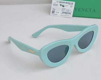 Gafas de sol Bottega Veneta BV1325S con montura azul, protección UV400, estilo ojo de gato, de lujo para mujer.