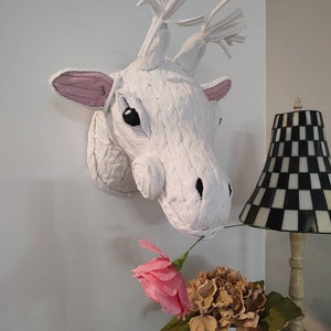 Giraffe Head in Cable Knit