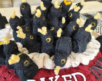 Four and Twenty Blackbirds Baked into a Pie Wreath