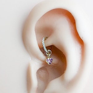 16g 18g Dainty Sweet Heart Hoop Charm, segment clicker, stainless steel silver or gold, rook huggie, hoop huggies, helix hoop charm 6mm